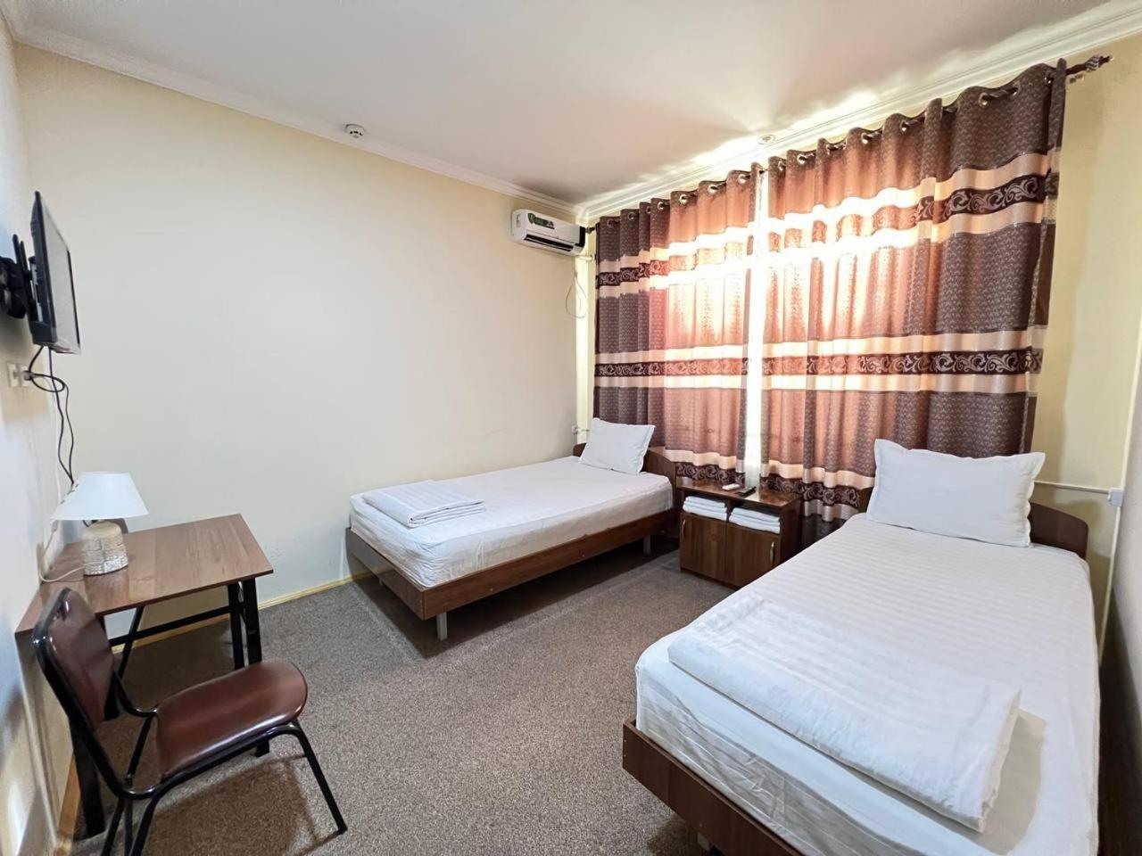 Orom Hotel Fergana Luaran gambar